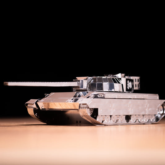 Metal Time - Conqueror FV214 Model Silver